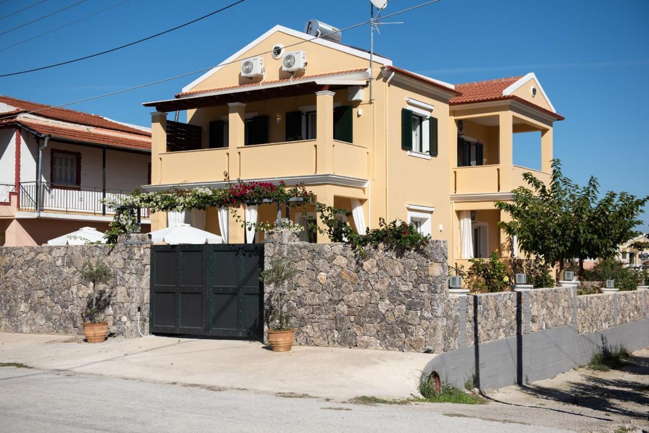 Casa Dell Amore Petrití Zewnętrze zdjęcie